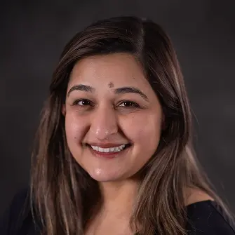 Priya Gupta headshot